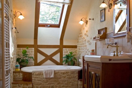 Pałac Czarny Las, Woźniki