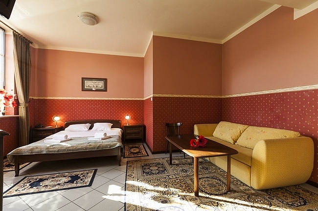 Fort Hotel, Warszawa