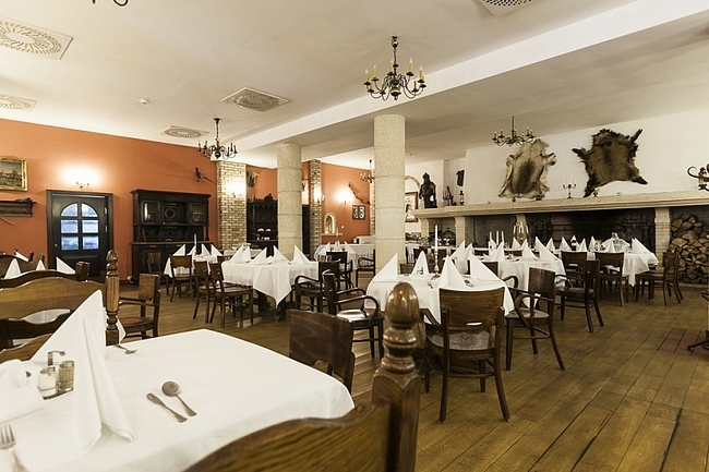 Fort Hotel, Warszawa