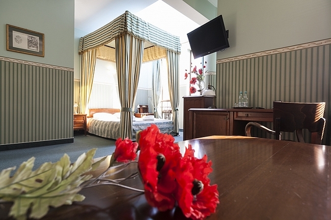 Fort Hotel, Warszawa