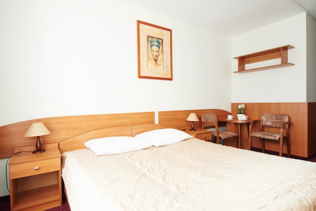 Obiekt Hotelarski Patron, Warszawa