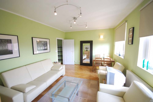 Apartment4you Wilcza, Warszawa