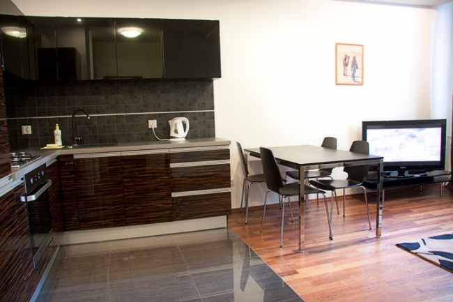 Apartment4you Wilcza, Warszawa