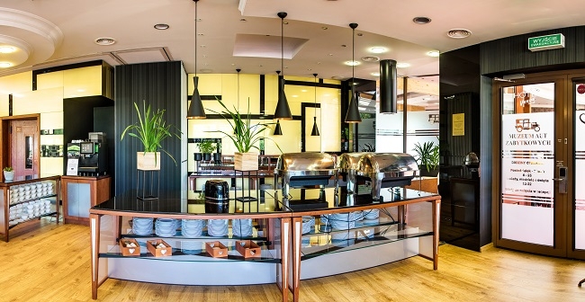 Hotel Verde, Mścice