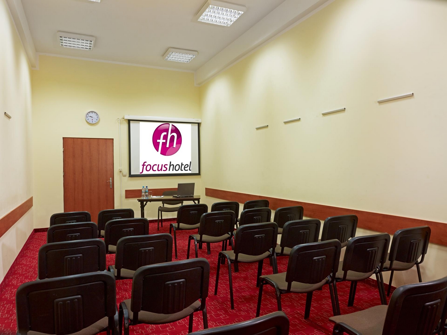 Focus Łódź, Łódź