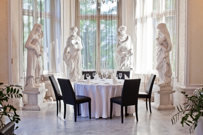 Platinum Palace, Wrocław