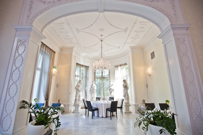 Platinum Palace, Wrocław