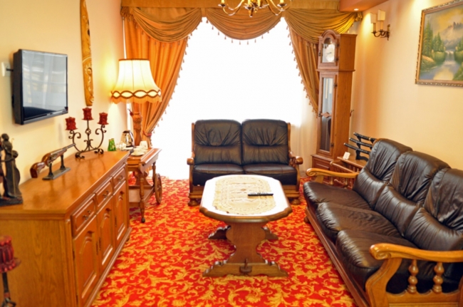 Imperium Hotel i Restauracja Pionki, Pionki