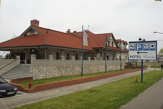 Hotel i Restauracja Dworski, Przecław