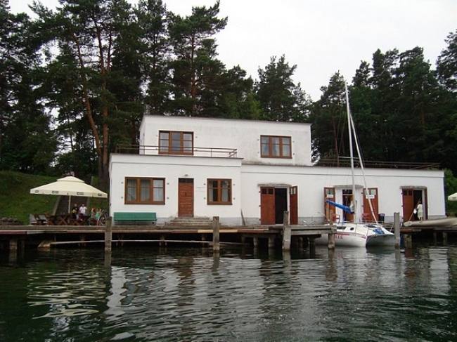 Biały Domek, Augustów