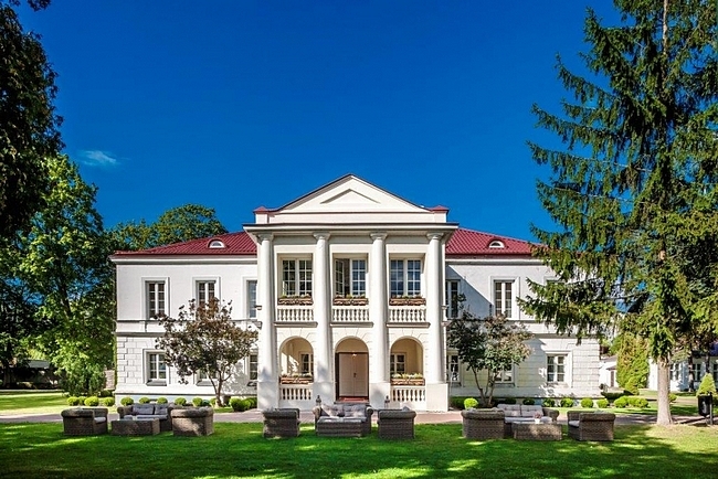 Pałac Zegrzyński, Zegrze