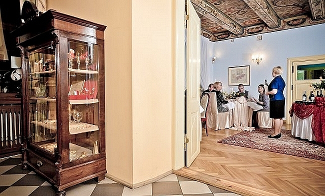 Zamek w Krokowej, Krokowa