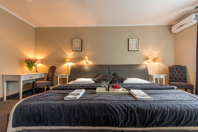 Hotel Riviera, Olszewnica Nowa - Skrzeszew