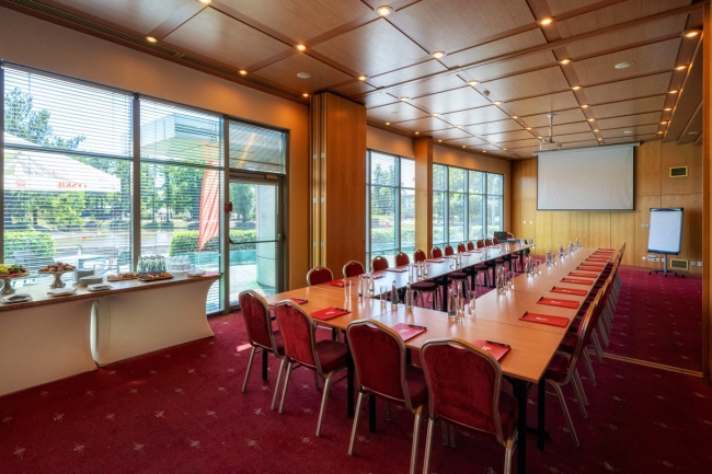 HP Park Plaza Wrocław, Wrocław