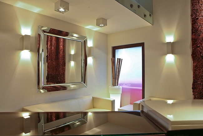 Villa & spa, Łomianki