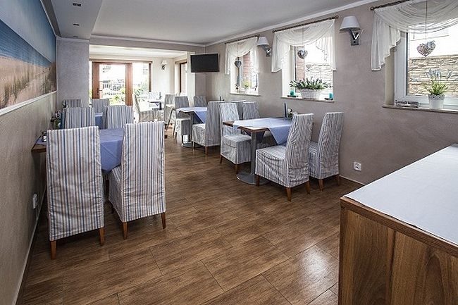 Willa Arkadia, Unieście