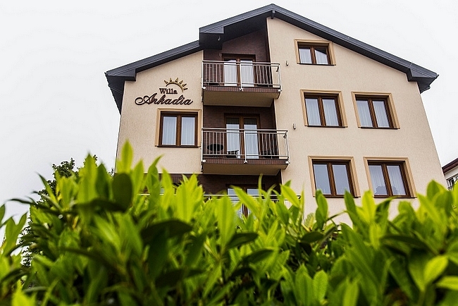 Willa Arkadia, Unieście