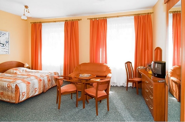 Dom Zdrojowy, Świeradów Zdrój