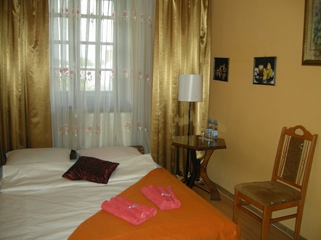 Zajazd Pomian, Ożarów Mazowiecki