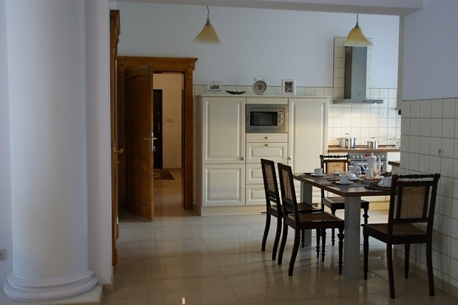 Villa la Val, Szarocin