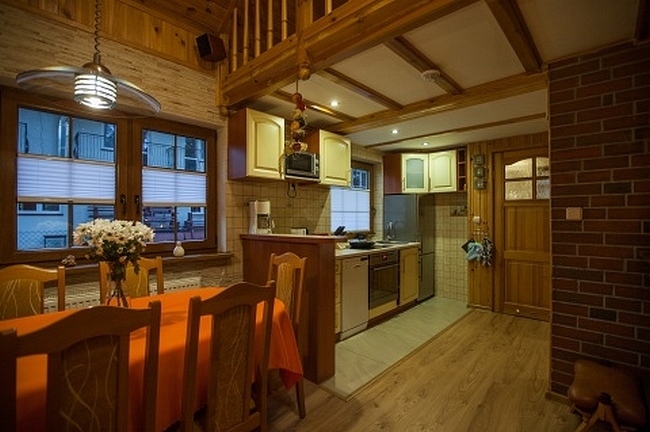 Cztery Pory Roku , Dźwirzyno