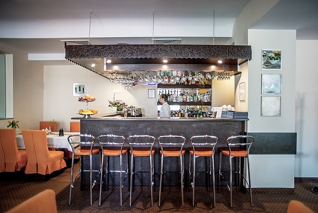 Fenix, Jelenia Góra