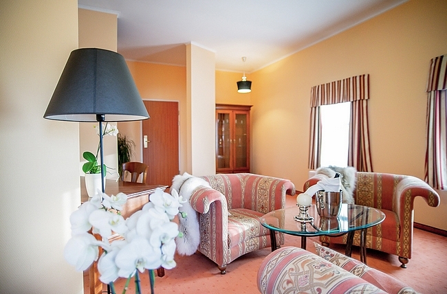 Fenix, Jelenia Góra