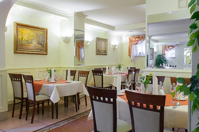 Senator Katowice, Katowice