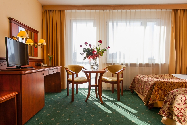 Senator Katowice, Katowice