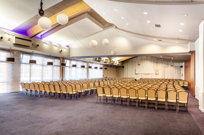 Qubus Hotel Legnica , Legnica