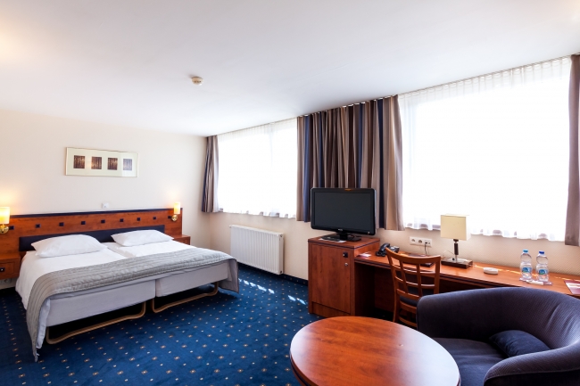 Qubus Hotel Legnica , Legnica