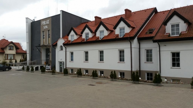 Pirat Hotel Basen and SPA, Olsztyn