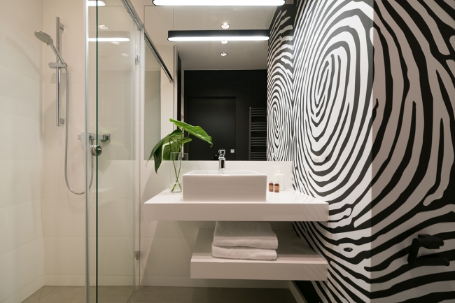 Empire Apart, Wrocław