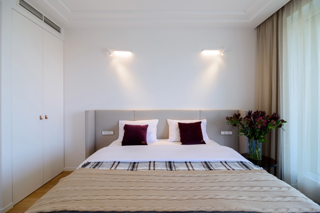 Empire Apart, Wrocław