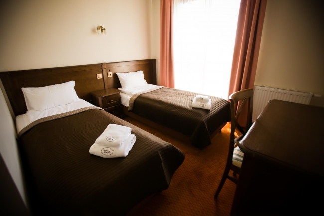 Cedrowy Dworek, Cedry Wielkie