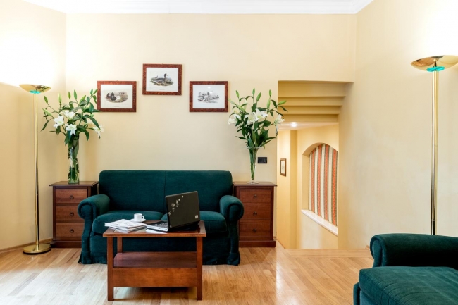 Residence St. Andrew's Palace, Warszawa