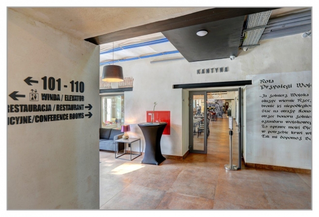 Arche Koszary Góra Kalwaria, Góra Kalwaria