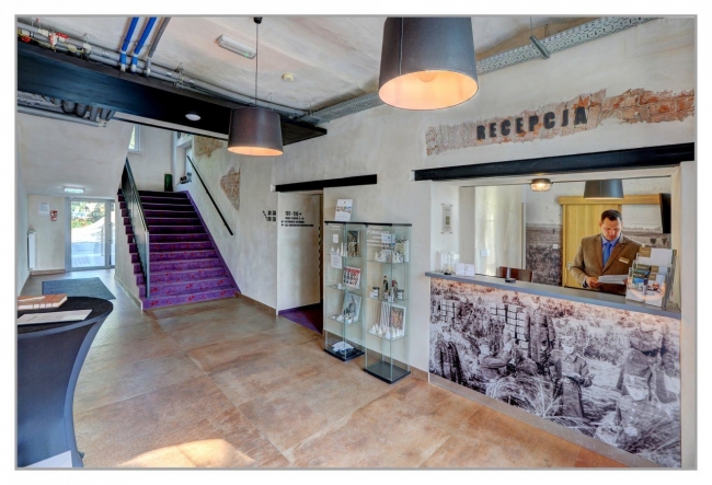 Arche Koszary Góra Kalwaria, Góra Kalwaria