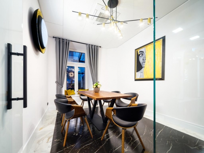 WAWEL QUEEN, Kraków