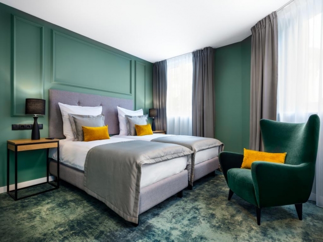 WAWEL QUEEN, Kraków