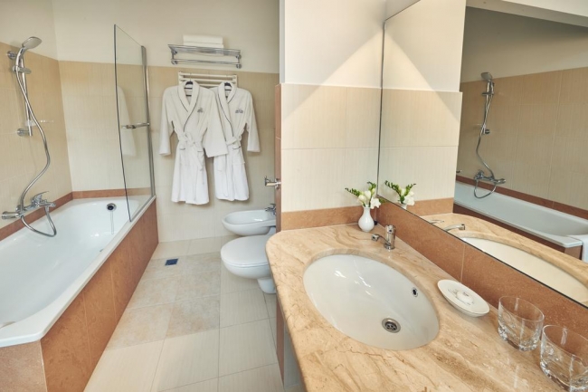 Imperial Hotel, Kraków