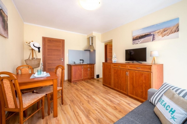 Pokoje Fregata, Dąbki