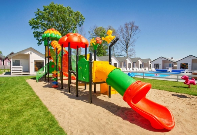 DOMKI RAJSKIE PIASKI, Dąbki