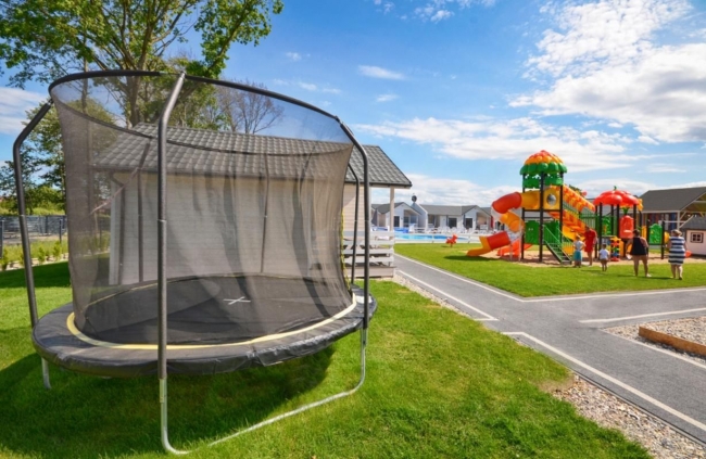 DOMKI RAJSKIE PIASKI, Dąbki