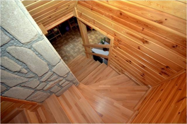 DOMEK MAJOWY, Nowiny