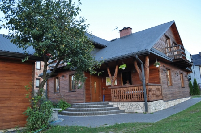 DOMEK MAJOWY, Nowiny