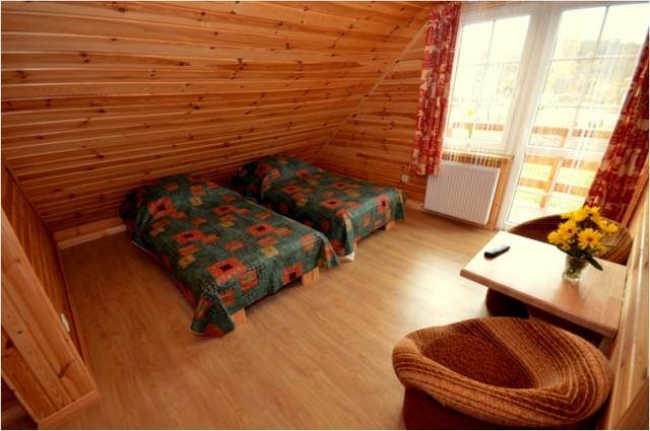 DOMEK MAJOWY, Nowiny