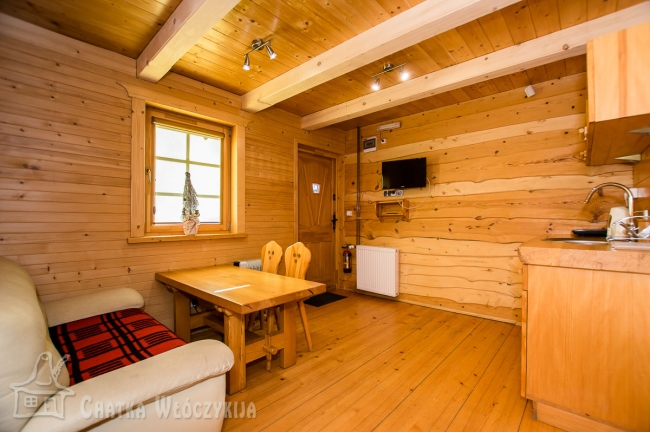 Chatka Włóczykija, Jamna