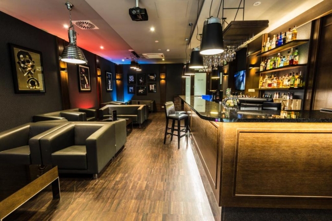 Kolumna Park, Przygoń