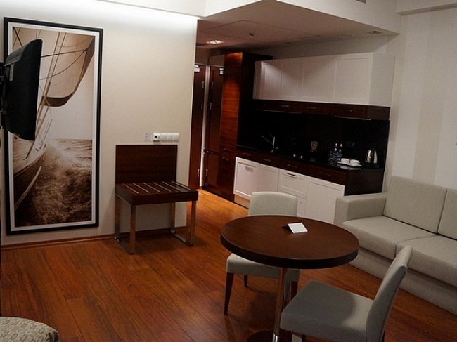 Hotel Mikołajki na Ptasiej Wyspie, Mikołajki